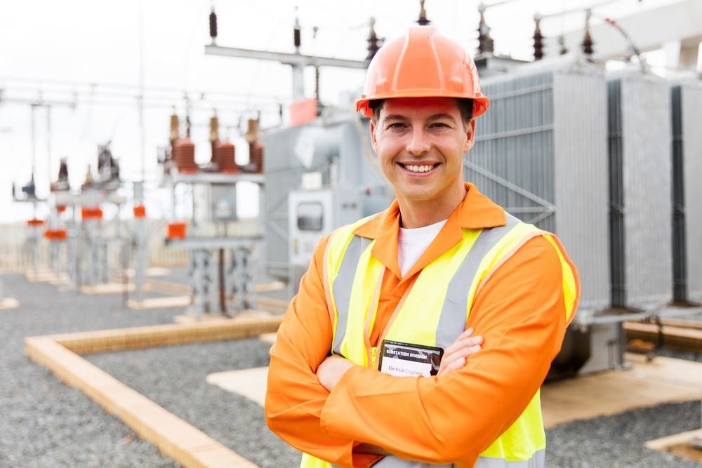 5 Reasons Why You Should Choose to Study Electrical Engineering - Tenoblog
