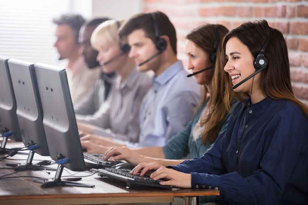 How to Set Up a Small Business Customer Service Call ...