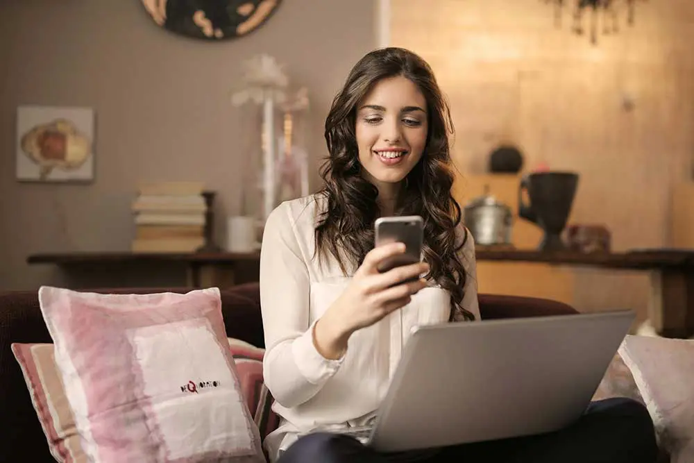 Budget-Friendly Tips for Managing Your Mobile Costs